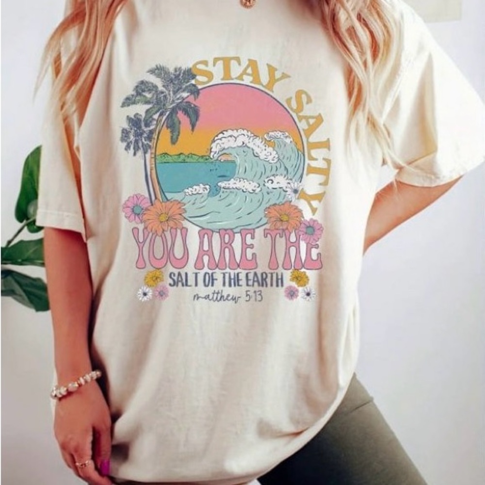 Stay Salty Graphic T-Shirt